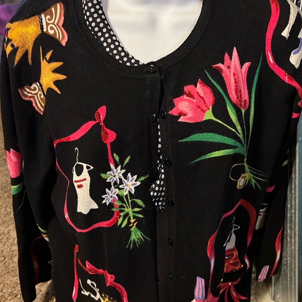 Elizabeth New York Cardigan